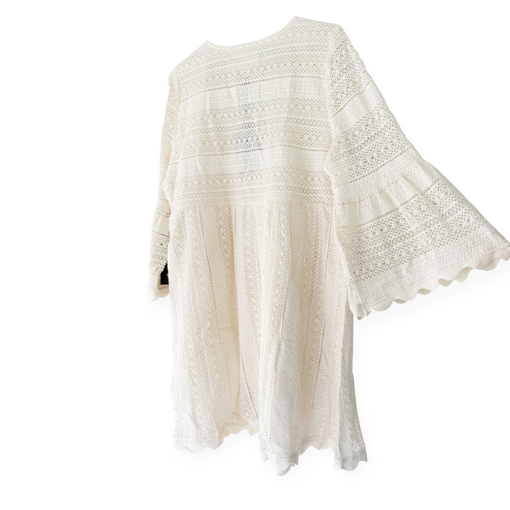 Tuckernuck | Pomander Place
Ivory Lace Linnea Dress - Picture 11 of 15